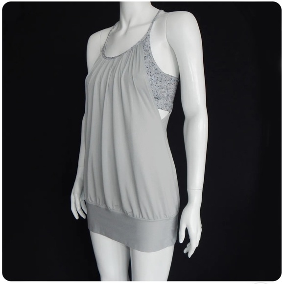 Grey Lululemon Athletic tank built in bra size 4 - Picture 1 of 4